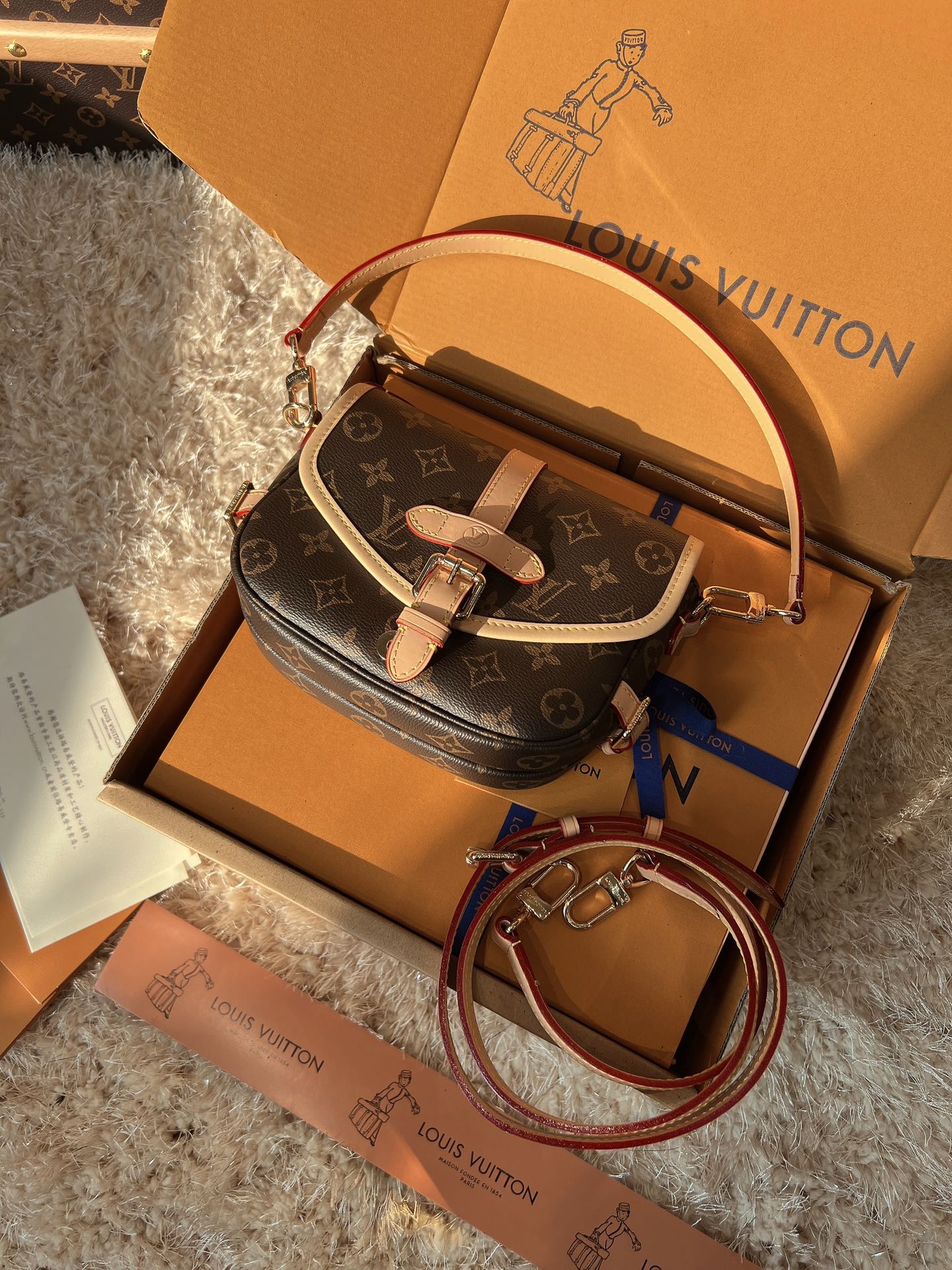 LV Saumur BB Monogram Canvas Crossbody Bag with Leather Trim and Adjustable Strap (20 x 16 x 7.5) cm